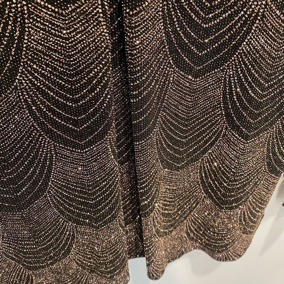 Size medium black and bronze top by Mandy Evans - Picture 5 of 6